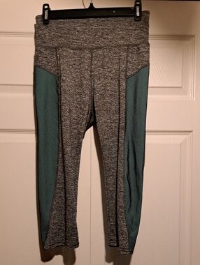 🧩ITZON-Heather Gray Athletic Leggings with Teal Side Panels Like New